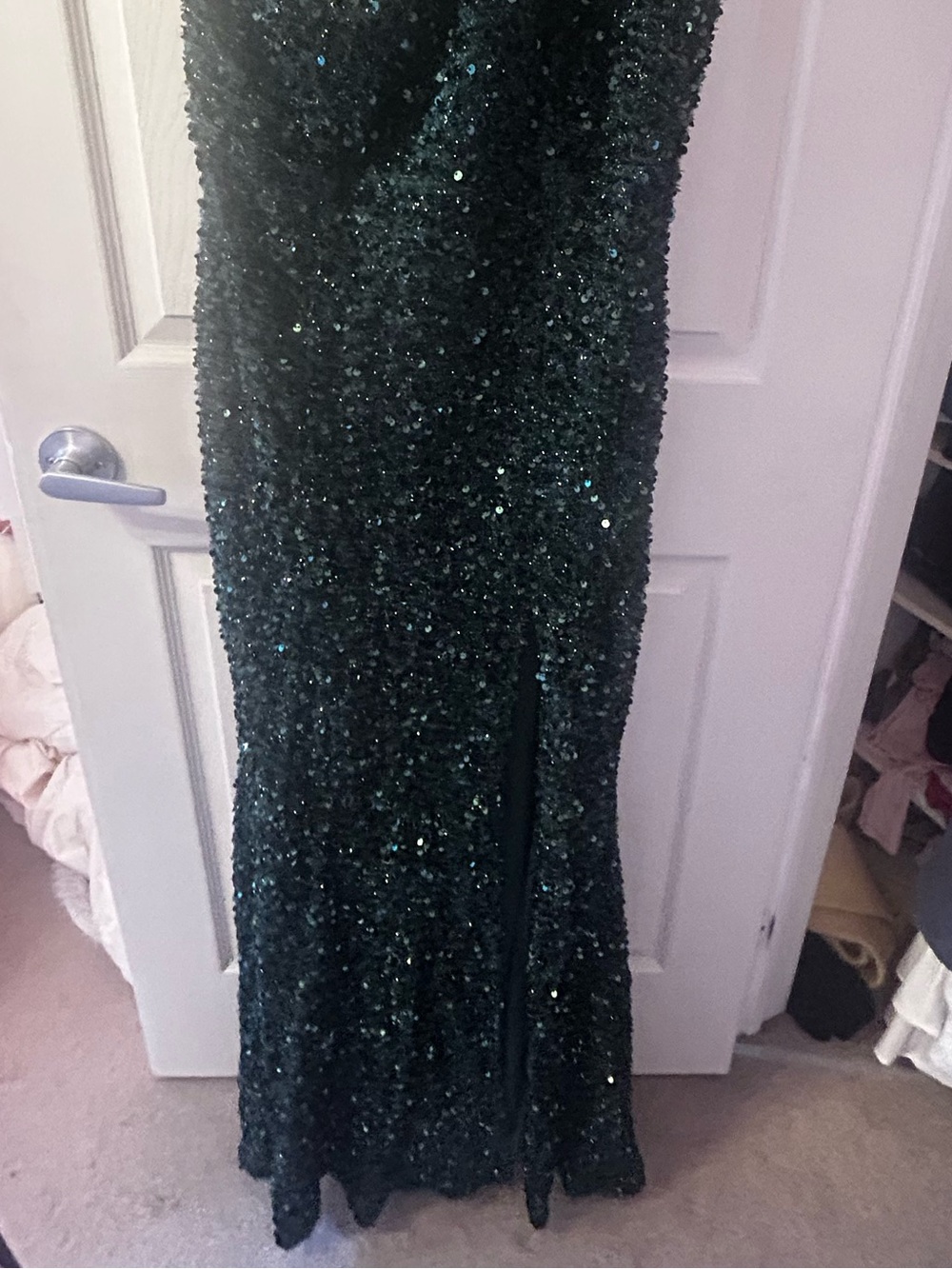 BNWT Fashion Nova Emerald One-Shoulder Sequin Gown (O $121) - Picture 5 of 8